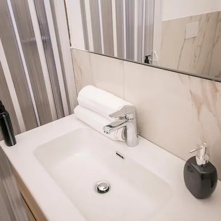 아파트 Hearth Centre Navigli